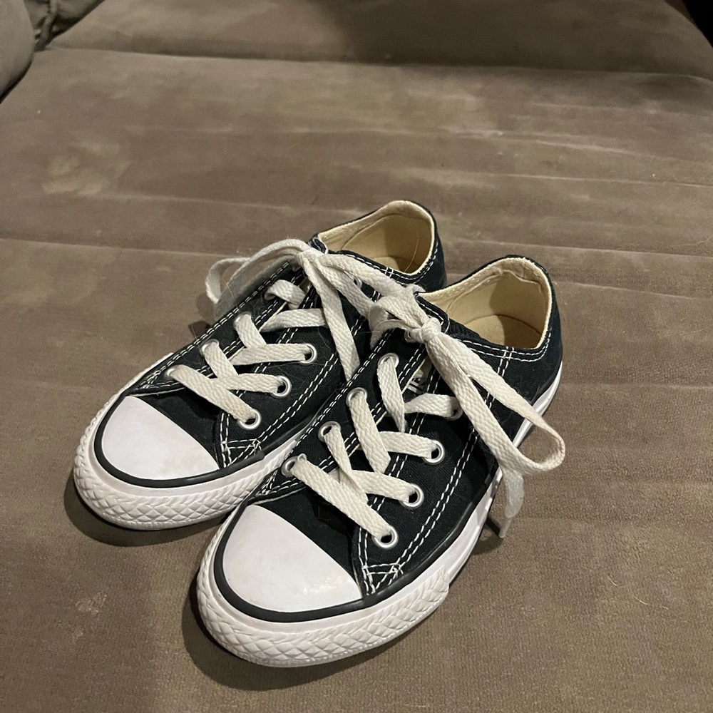 Converse kids size 11